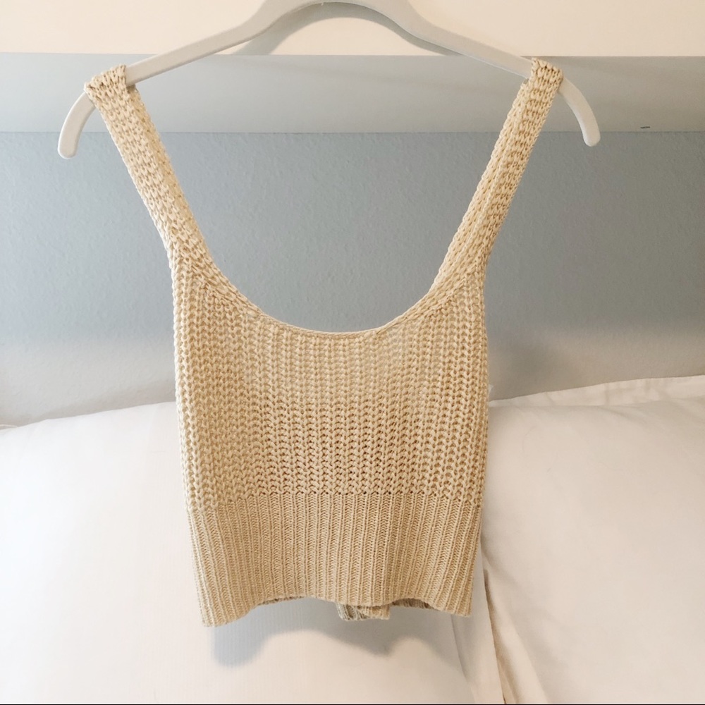 Wishlist Crochet cropped tank top in S/M